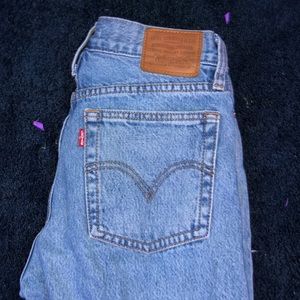 Levi jeans